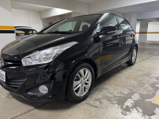HYUNDAI HB20 1.6 PREMIUM 16V FLEX 4P MANUAL HYUNDAI HB20 1.6 PREMIUM 16V FLEX 4P MANUAL